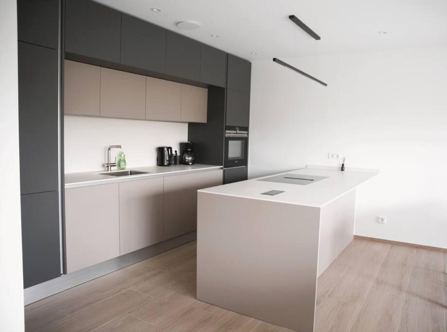 Beautiful Stylish 2Br Apartment In Kirchberg Luxembourg Extérieur photo